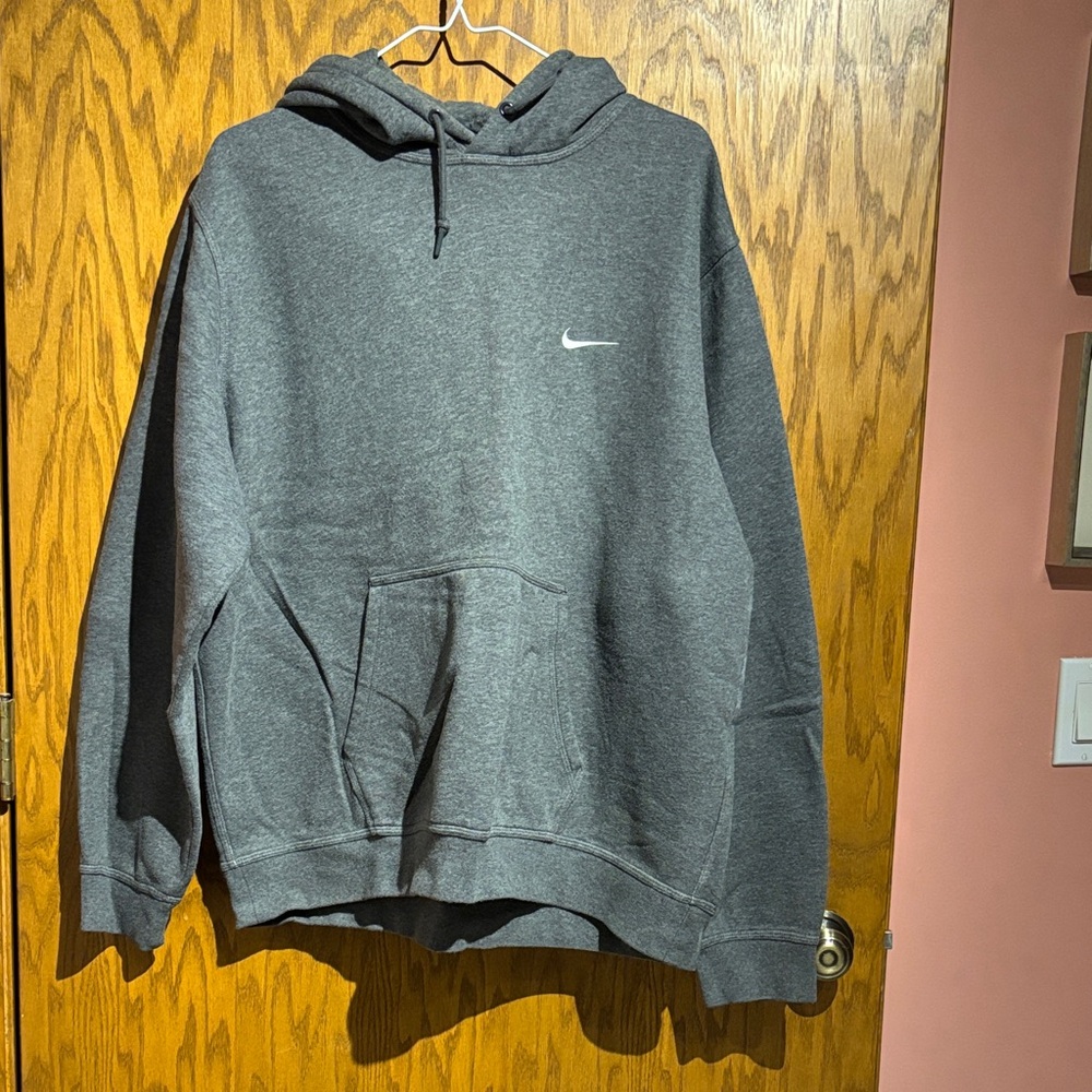 Nike Charcoal Gray soft Men's XL Hoodie